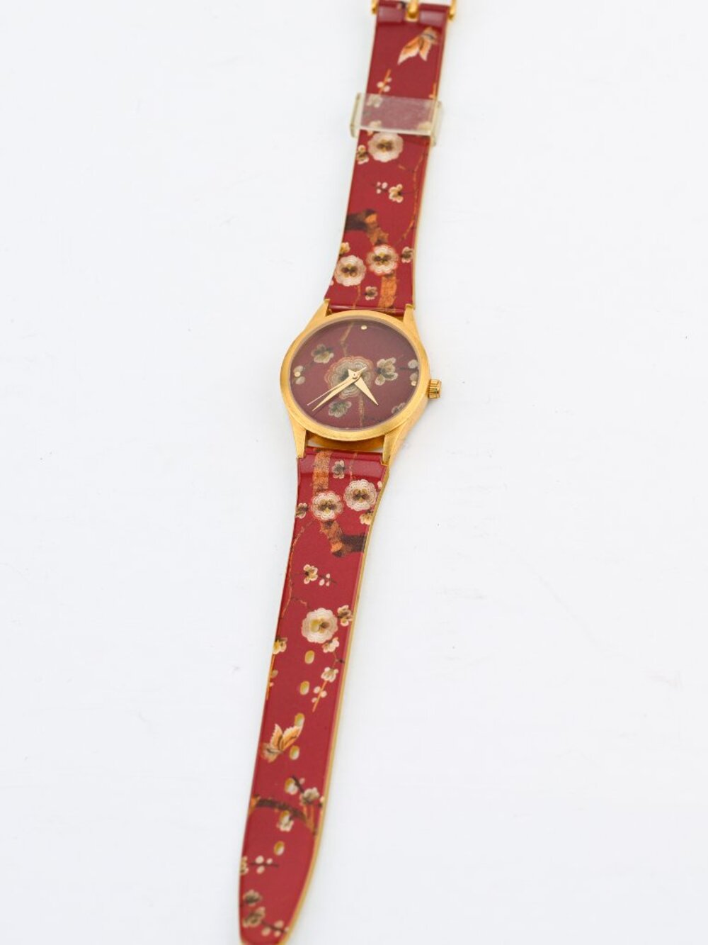 The Metropolitan Museum of Art Japanese Plum and Cheery Blossom watch